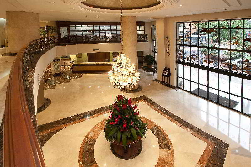 Hotel Dann Carlton Cali Exteriör bild