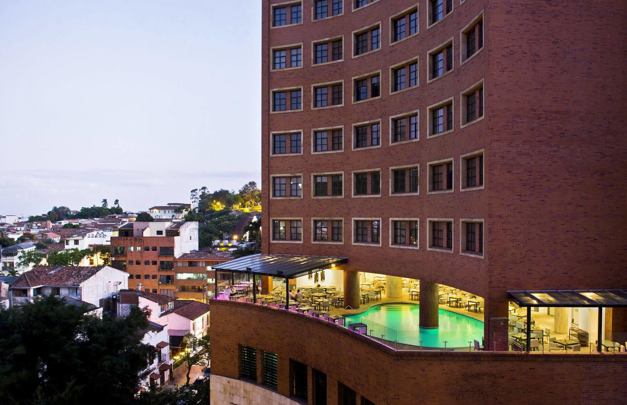 Hotel Dann Carlton Cali Exteriör bild
